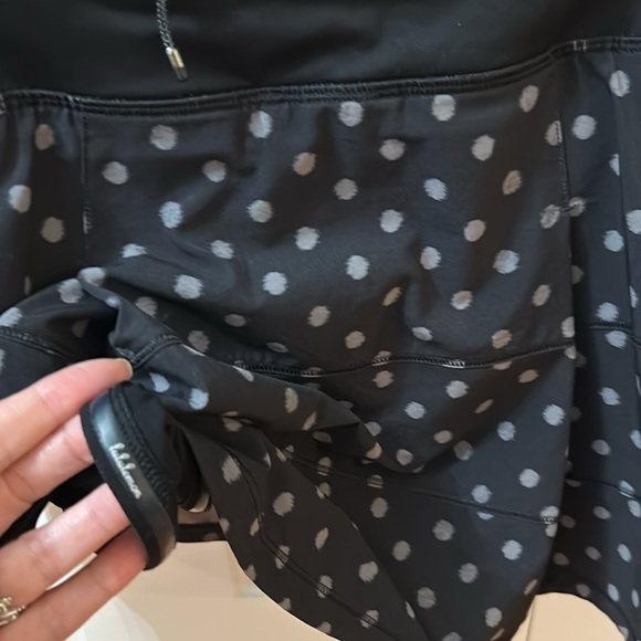 Lululemon Black and Gray Skort - Picture 6 of 6